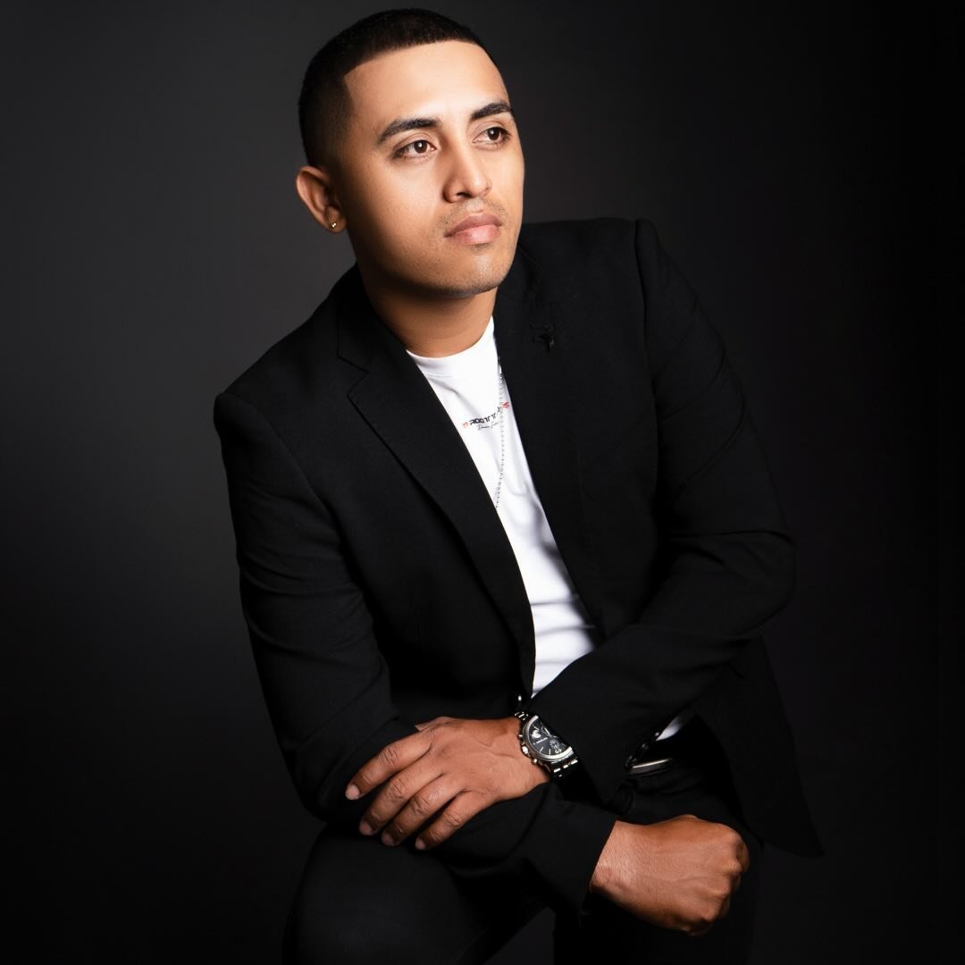 José Luis Misat, barbero embajador Nishman en Valledupar
